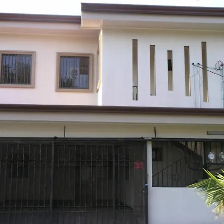 Kubo Apartment